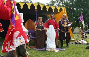 Swearing to be a Laurel